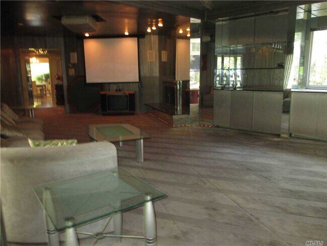 Photo - 5 Kenneth Ct