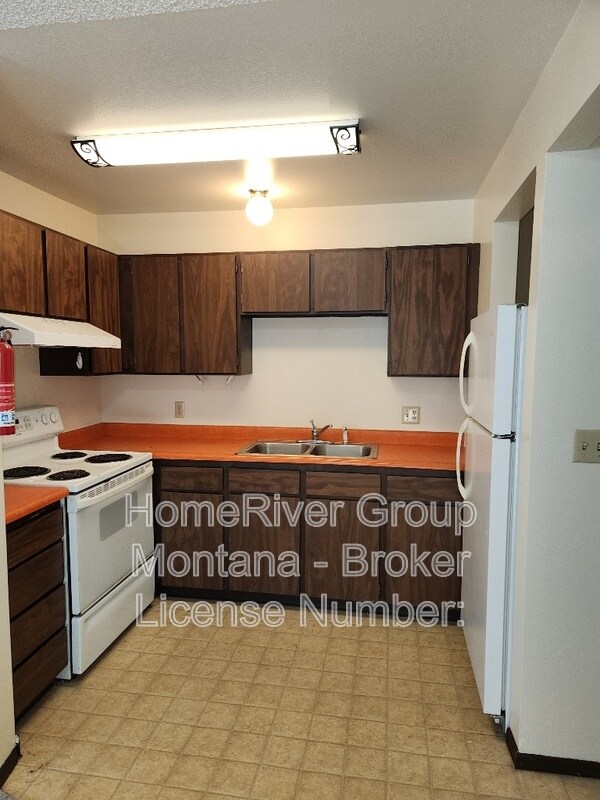 Photo - 2121 S 4th St W Unit Apt D
