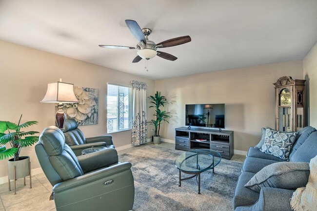 Building Photo - 9317 W Cedar Hill Cir N Unit ID1385907P