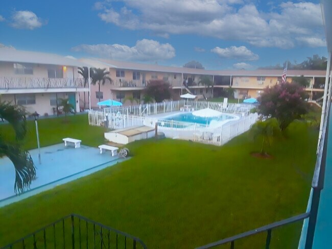 Photo - 7401 Pines Blvd Unit 209