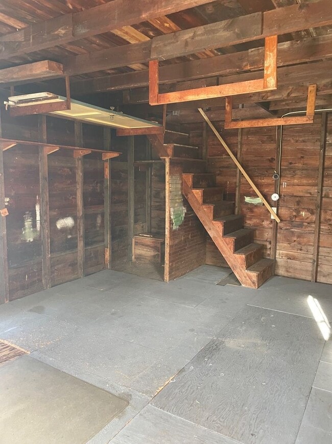 Photo - 35 Bath Rd Unit 35 Bath Rd.