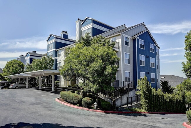 Building Photo - The Highlands at Wynhaven Rental