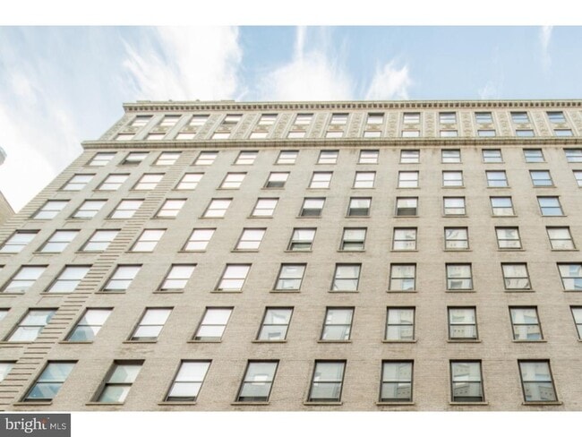 Building Photo - 1600 Walnut St Unit 601 Rental