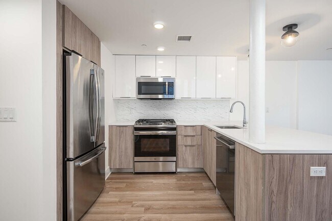 Building Photo - 105 South St Unit 1