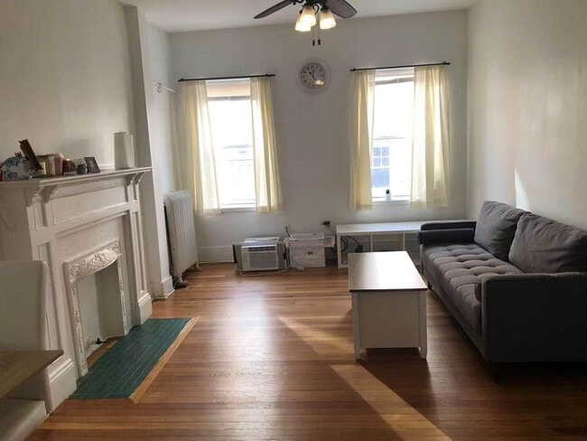 Photo - 1307 Commonwealth Ave