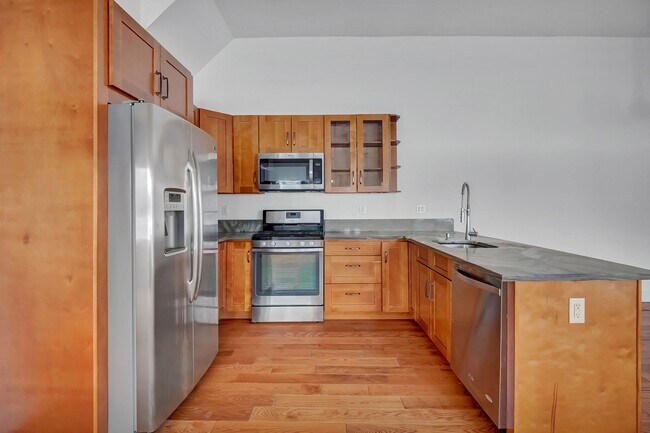 651 Prospect Street