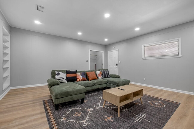 Photo - 214 Cactus St Unidad ID1319928P