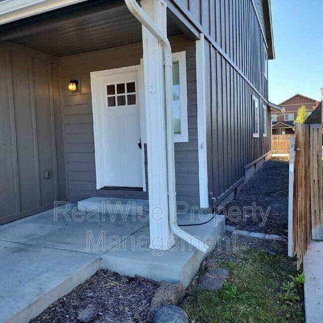 Photo - 1214 SW 27th St