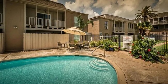 Building Photo - 215 Postoffice St Unit 605