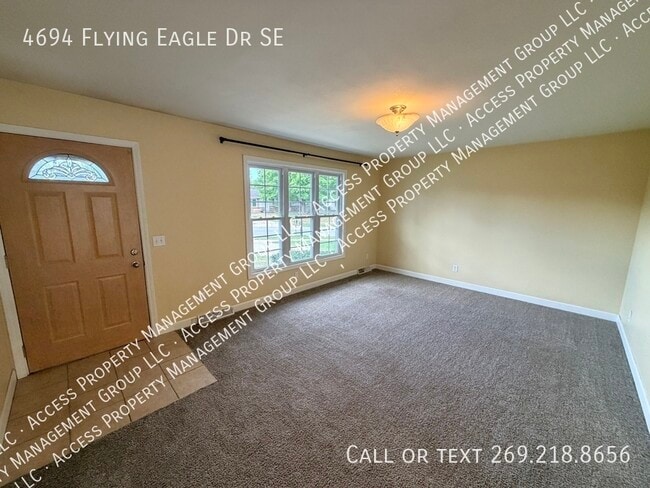 Photo - 4694 Flying Eagle Dr SE