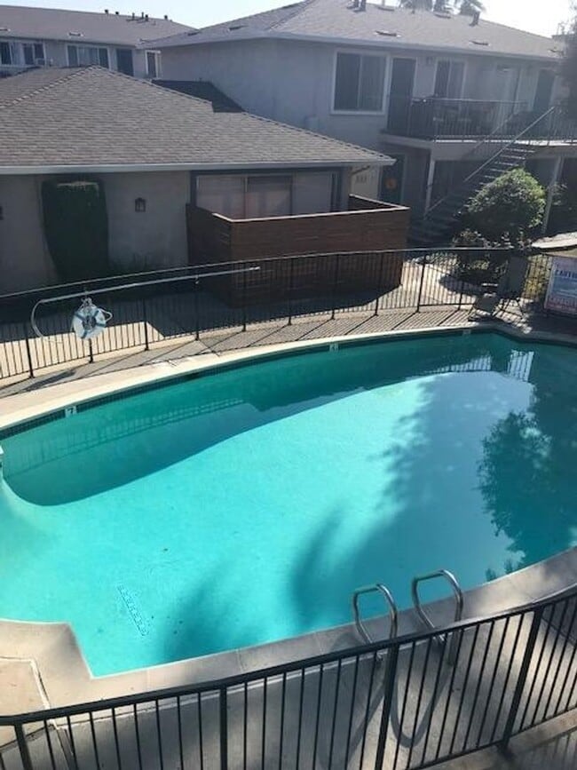 Photo - 044- Villa Oaks