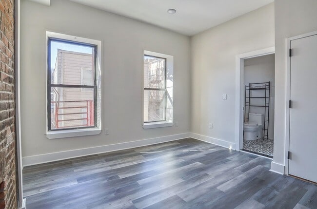 Photo - 147 Grant Ave Unit 2