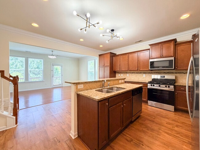 Photo - 2135 Junewood Ln