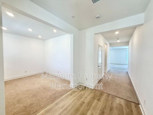 Photo - 34390 Coconut Cir
