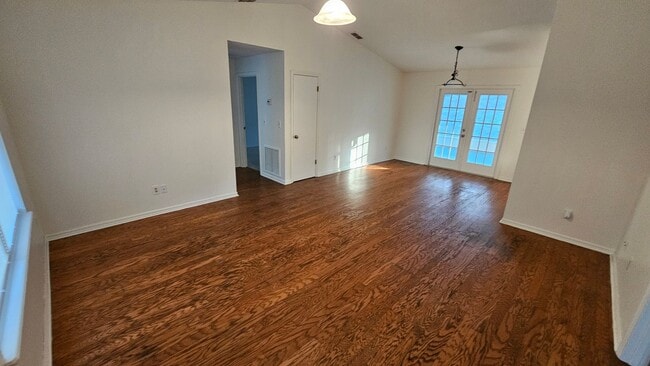 Photo - Charming 3-Bedroom Ranch-Style Home in Beautiful Groveland — Your Florida Retreat!