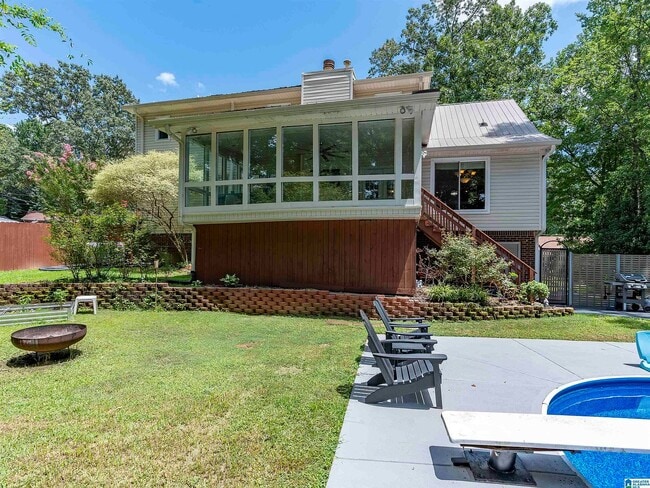Photo - 2614 Royal Cir