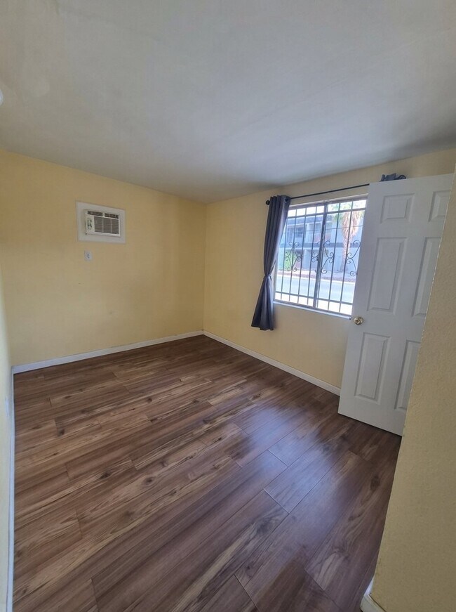 256 W Kelso St Unit A