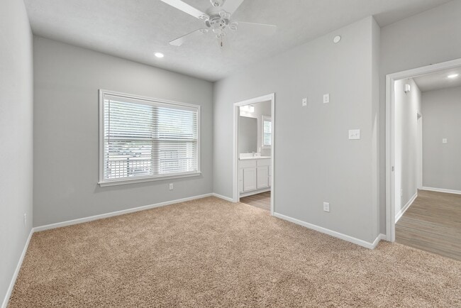 Photo - 1326 Prairie Dr