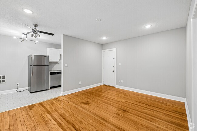 Studio - 450SF - Living Room