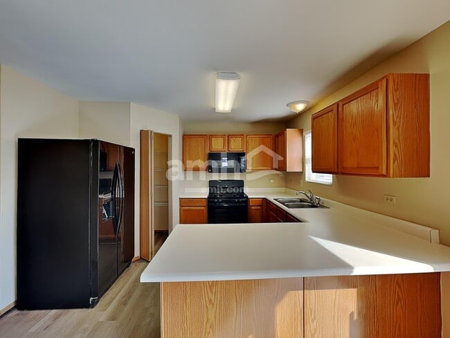 Photo - 1612 Lake Pointe Dr