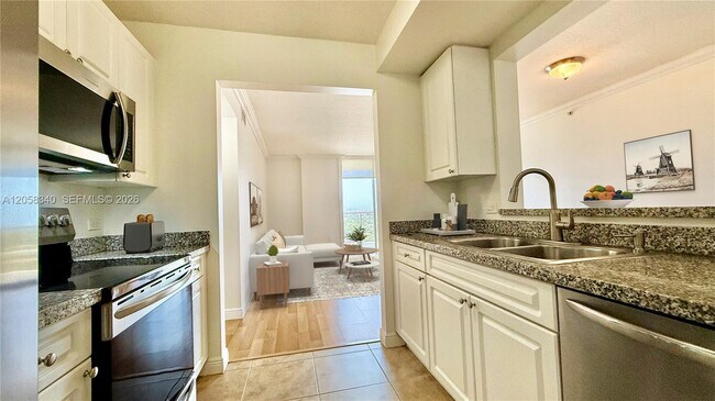 Photo - 900 SW 8th St Unit 1501
