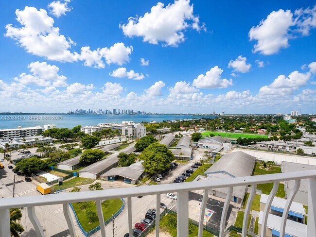 Photo - 7601 E Treasure Dr Unit 1505