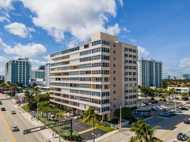 Photo - Spring Tide Apartments