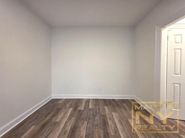 Photo - 1 bedroom in ASTORIA NY 11106 Unidad A1 Rental