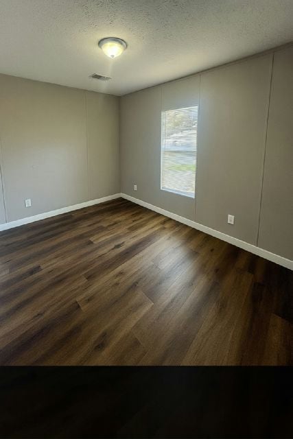 Photo - 208 Barrow St