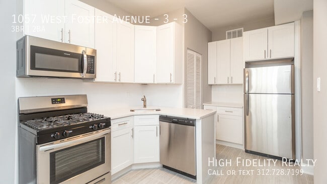 Photo - 1057 W Foster Ave Unit 3