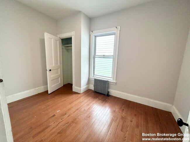 Photo - 22 Humphreys St