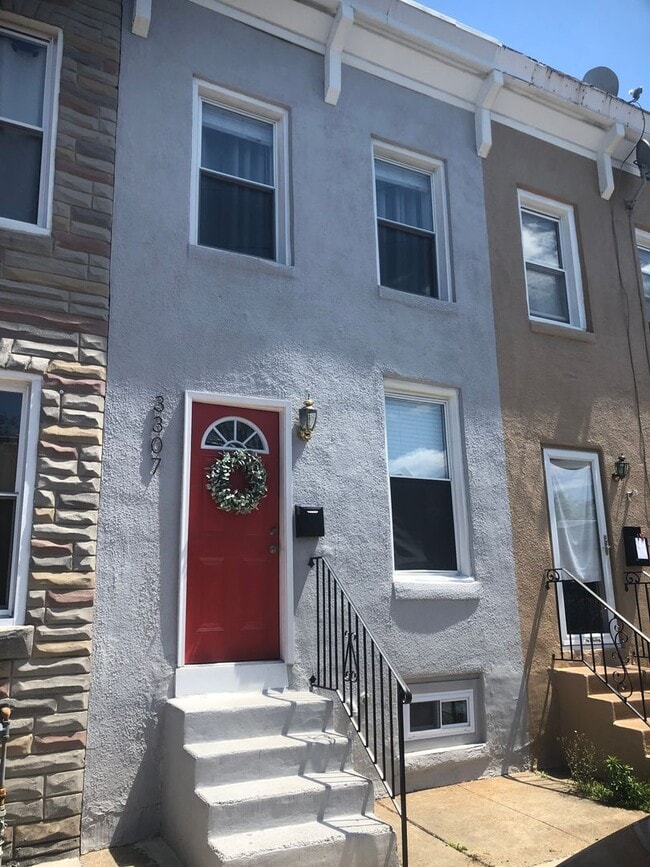 Building Photo - 3307 Paine St