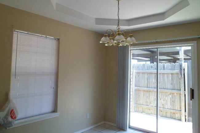 Photo - 1014 Stonehaven Blvd Unit 3