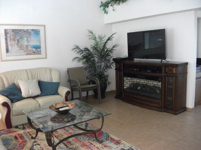 Photo - 49225 Eisenhower Dr Rental
