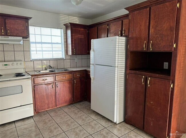 Photo - 6 Ashley Ave Unidad 2