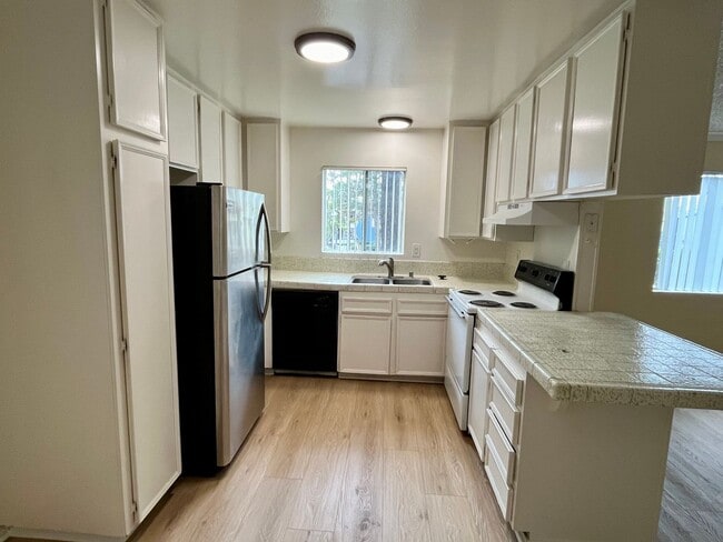 Photo - 6060 Mt Aguilar Dr Unit 6060