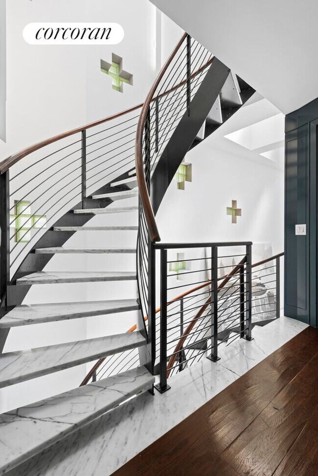 Building Photo - 802 Ninth Avenue 4B