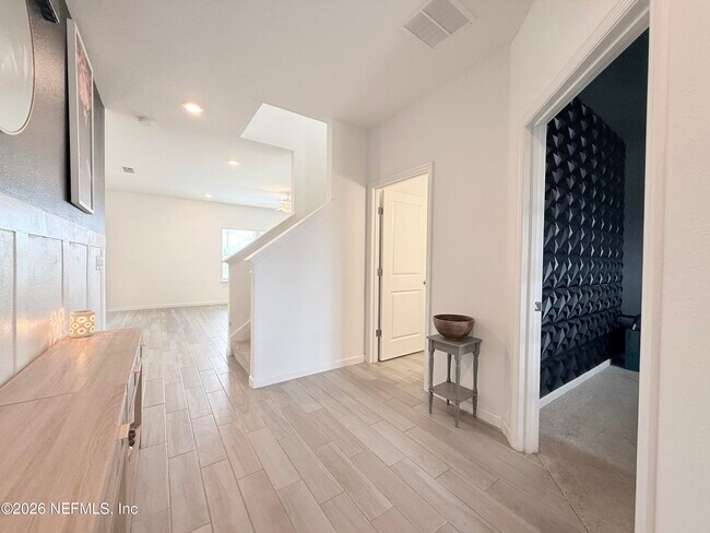 9931 Lovage Ln