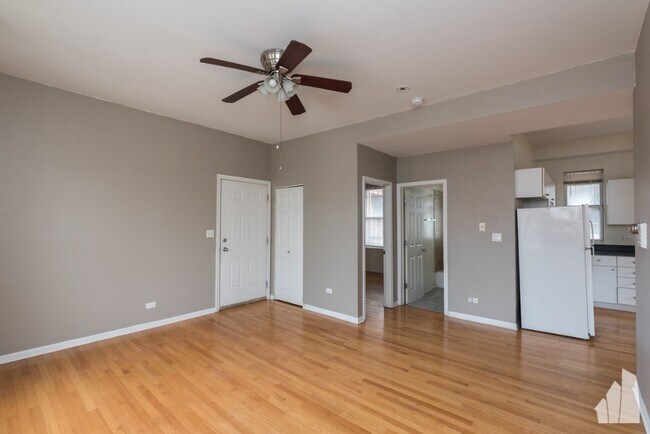 Photo - 2009 W Cortez St Unit 14