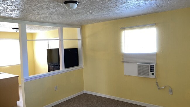 Photo - 328 Bellair Rd