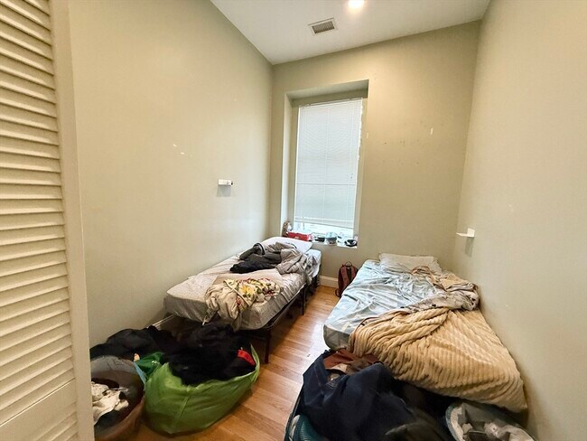 Photo - 409 Dudley St Unit 3