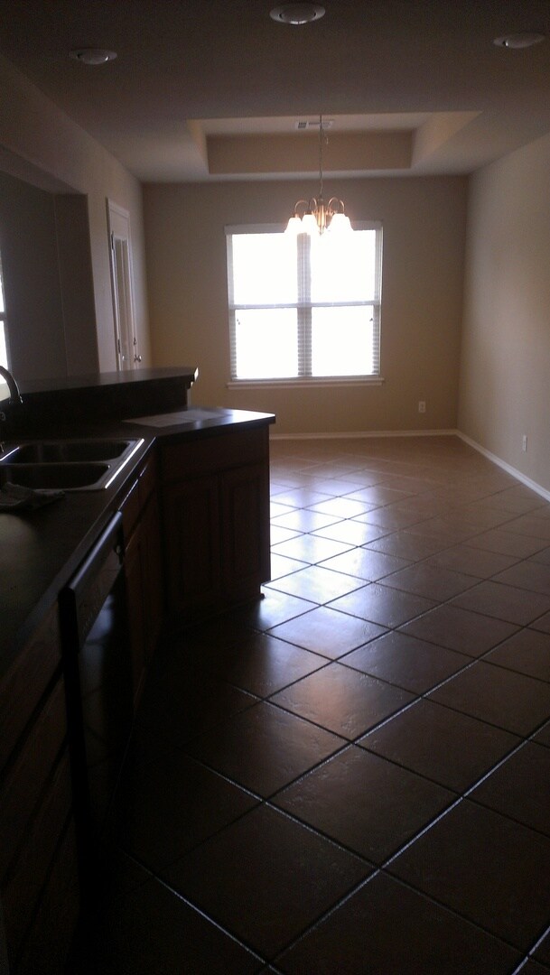 Stonehorse Addition .Awesome House. Rental House Rental in Jenks, OK