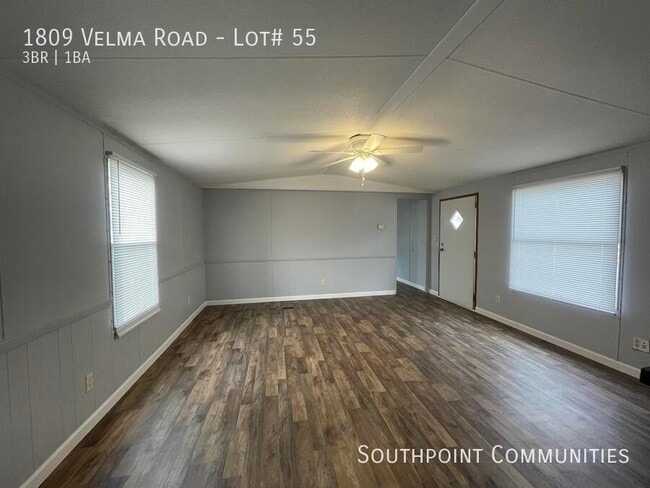 Photo - 1809 Velma Rd