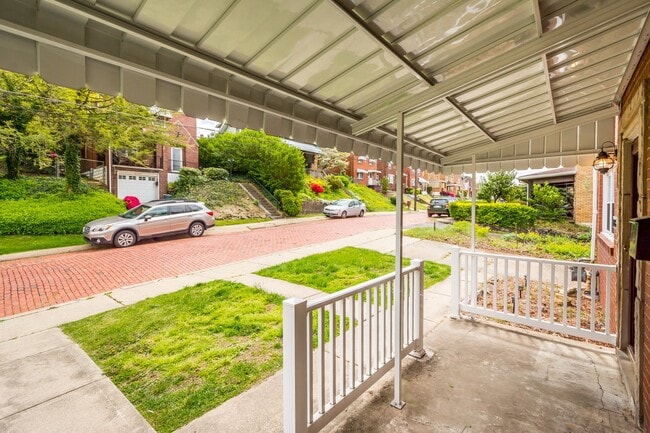 Photo - AVAILABLE SEPT 1ST! UPDATED 2-bedroom townhouse in Overbrook!