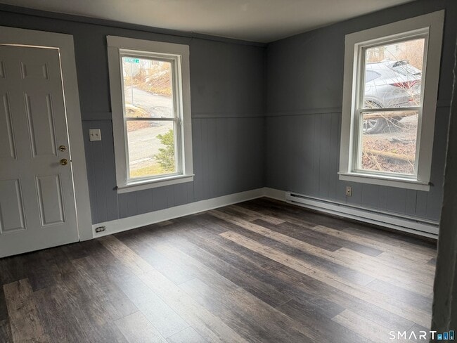 Photo - 112 Rockwell St