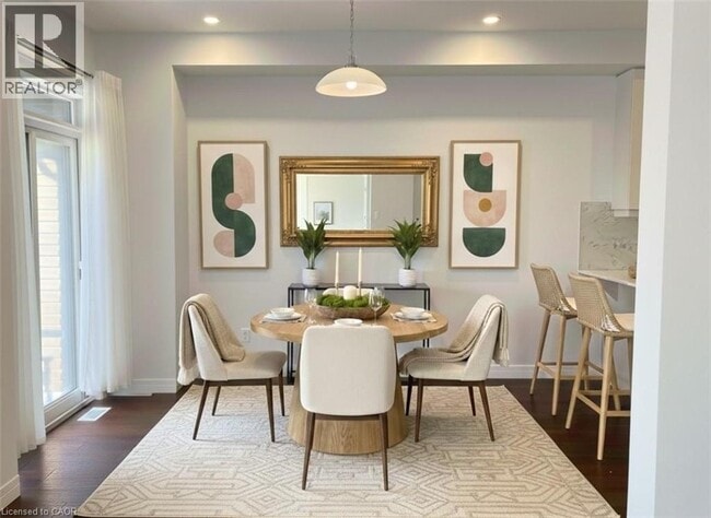 Photo - 30 Times Square Blvd