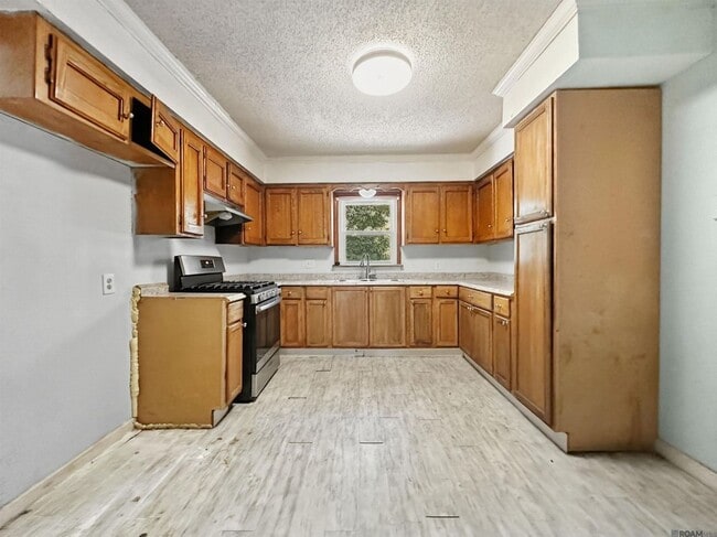 Photo - 5156 Linden St