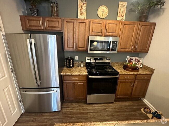 One Bedroom Kitchen with New Stainless Steel Appliances
