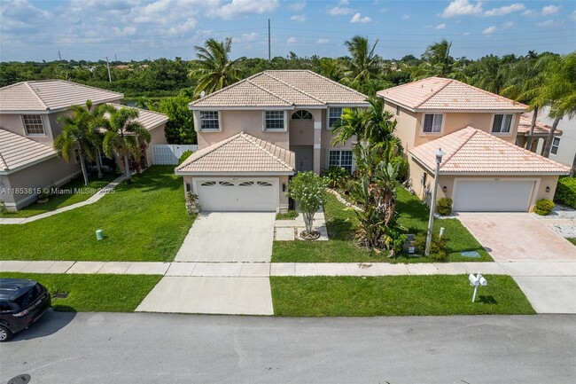 Photo - 18061 SW 18th St Casa