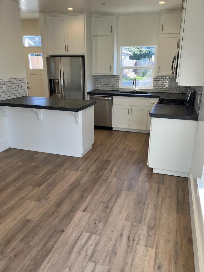 Photo - 2628 Bolier Ave